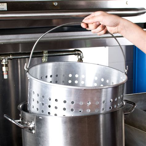 60 Qt Steamer Pot