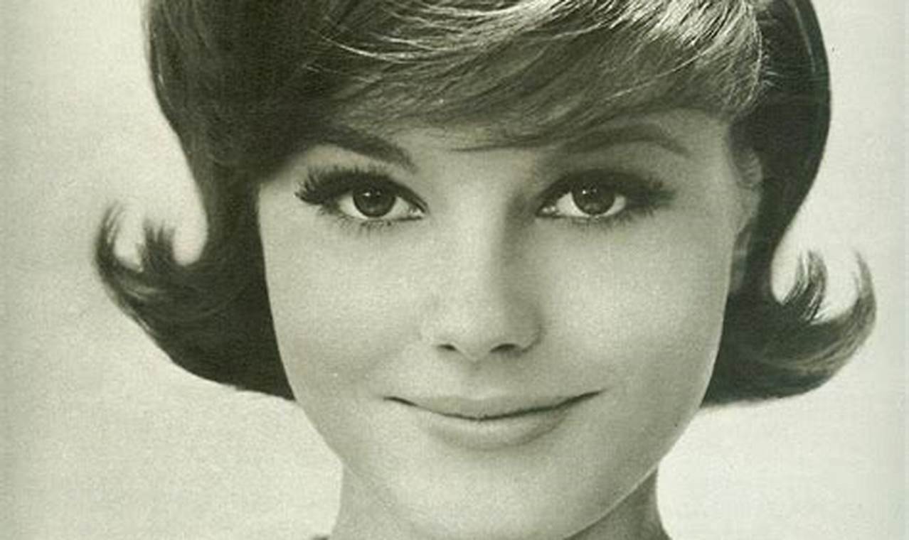 60s Woman Hairstyles