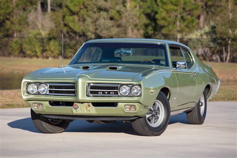 1969 Pontiac GTO Judge r/carporn