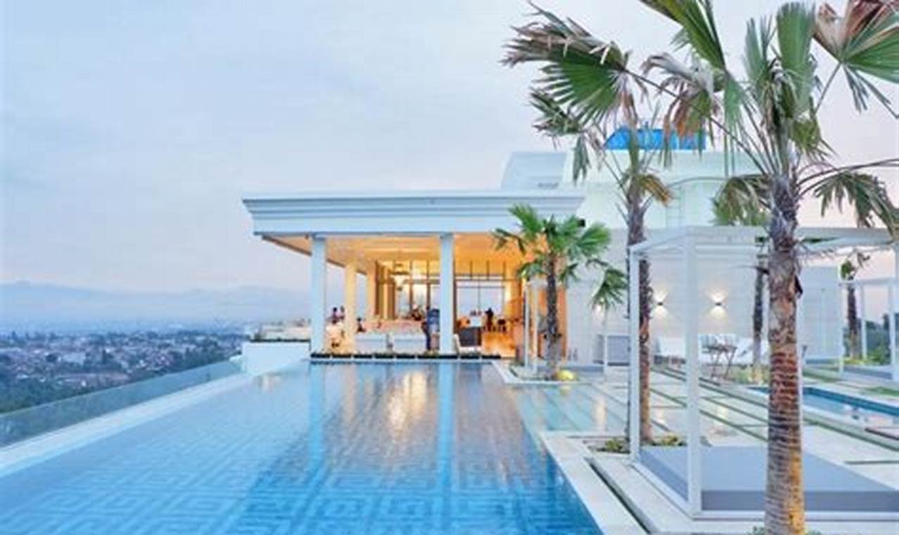 7 Hotel Terbaik di Indonesia dengan Kolam Renang Infinity yang Mempesona