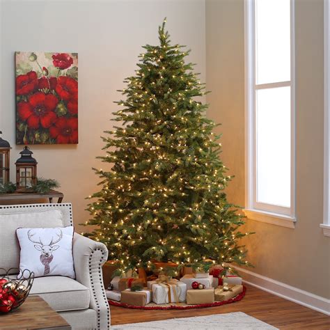 home.furnitureanddecorny.com:7 1 2 foot christmas tree with 1000 lights