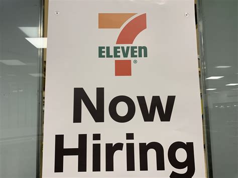 7 eleven hiring near me salary