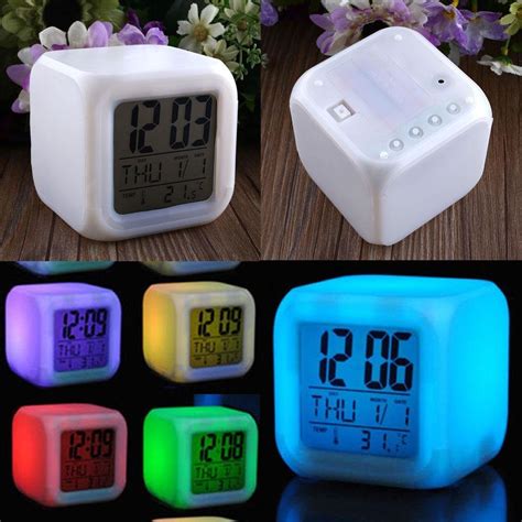 www.elyricsy.biz:7 led color changing light cube alarm clock
