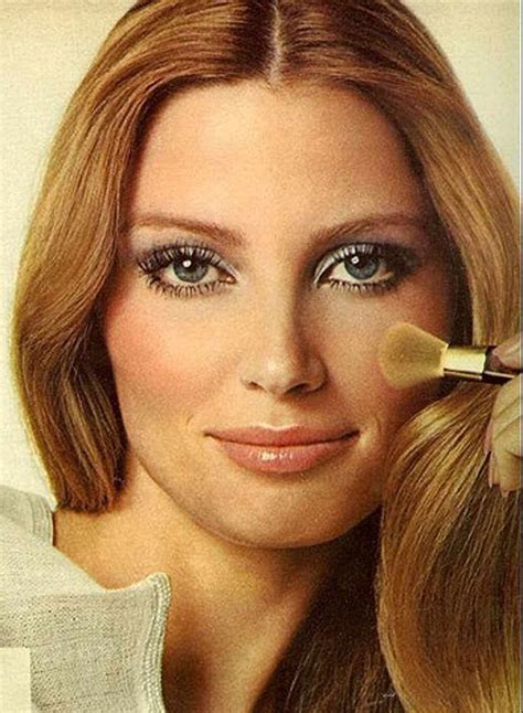 70s Makeup Cheeks