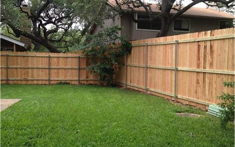 8 Ft Privacy Fence Brick - The Ultimate Guide