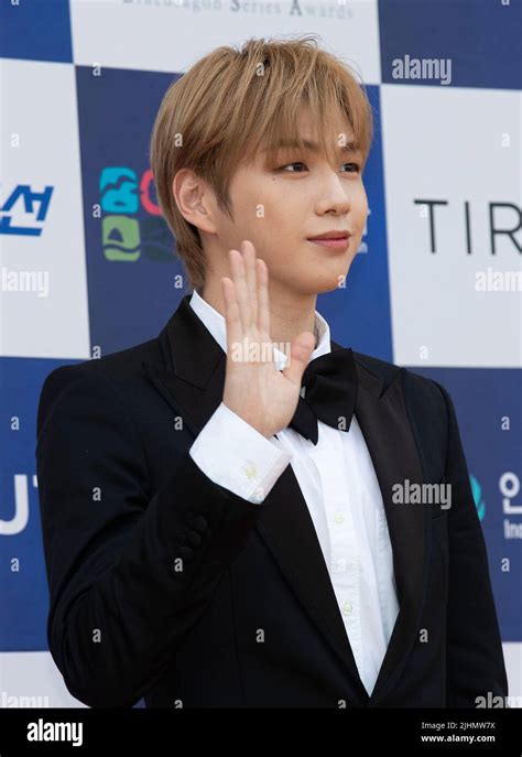 8. Kang Daniel