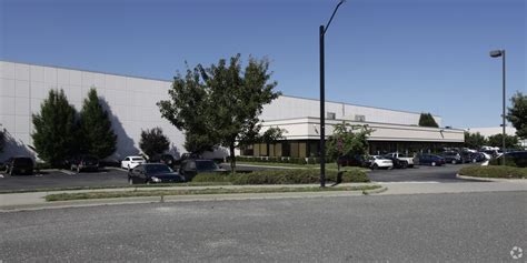 80 Grumman Rd W Bethpage