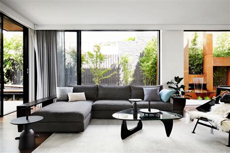 9 Contemporary Interior Design Feautures