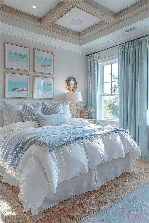 9. A coastal bedroom with a breezy palette of blues
