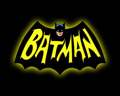 9. Retro Batman logo wallpaper