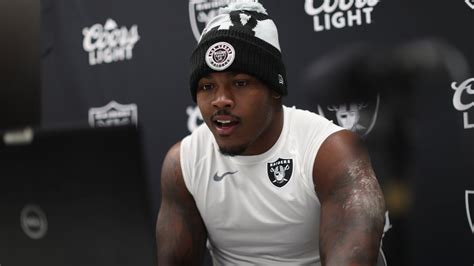 A Dominant Performance by Josh Jacobs