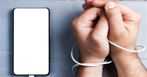 A New App to Help You Unplug from Digital Insanity