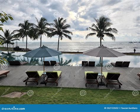 A Relaxed Atmosphere