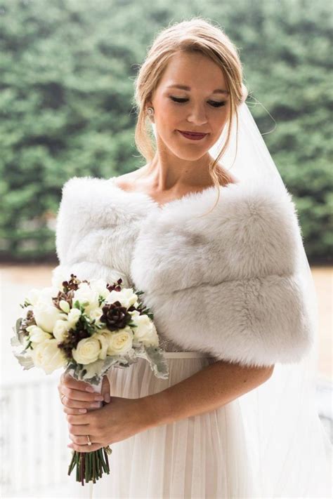 A fur wedding wrap is ideal for your perfect wedding