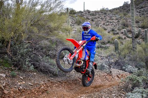 A good-looking chassis that performs well