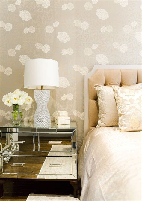 Decorating The Walls With Bedroom Wallpaper Wallpaper design for