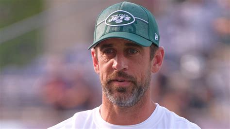 Aaron Rodgers Traded To Jets