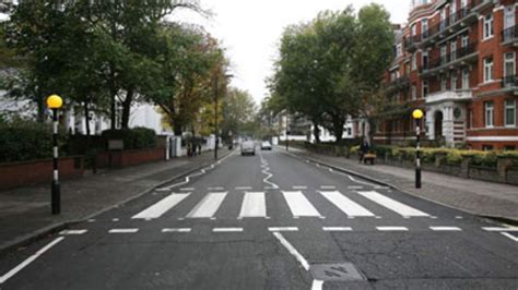 Abbey Road Crossing