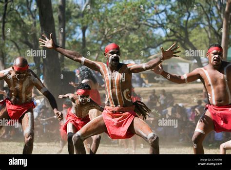Aboriginal Dance Performance