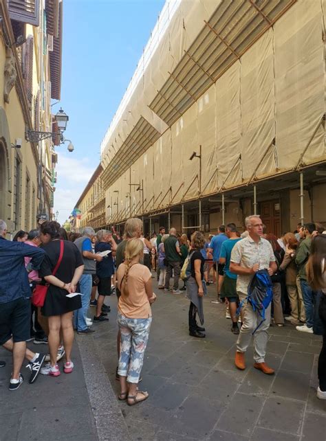 Accademia Gallery queue