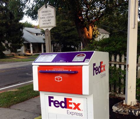 Accurate FedEx Drop Box Locator: Find the Exact Location Every Time