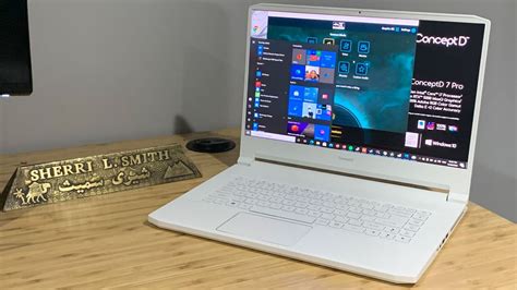 Acer ConceptD 7 Pro display