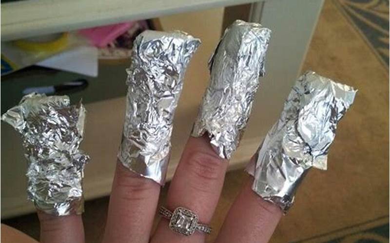Acetone And Foil Acrylic Nails