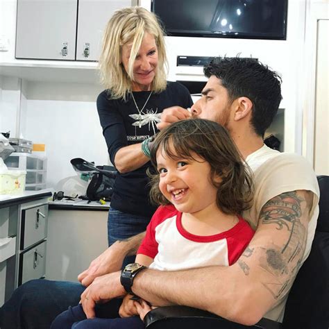 Get Inked by Hollywood Star Adam Goldberg: Eye-Catching Tattoos!