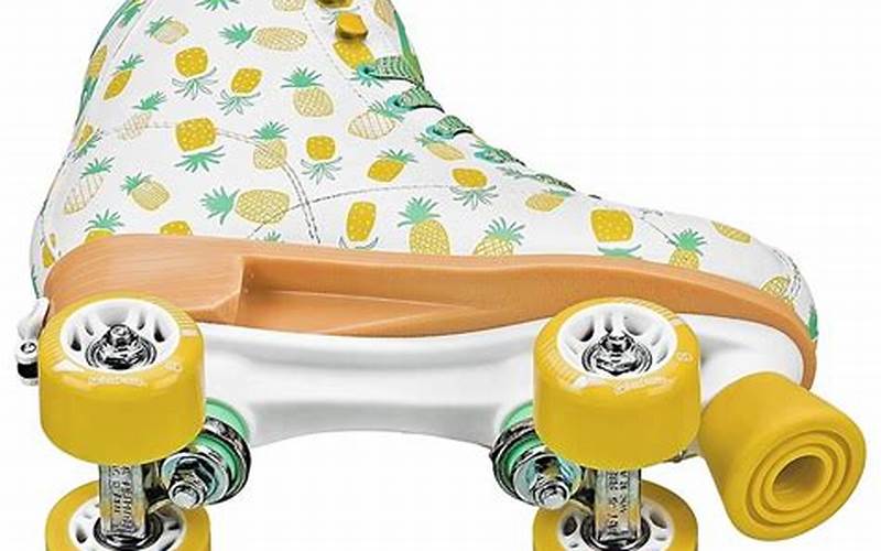 Adjustable Sizing Of Candi Girl Roller Skates