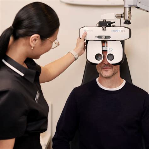Advanced Technology and Expert Optometrists