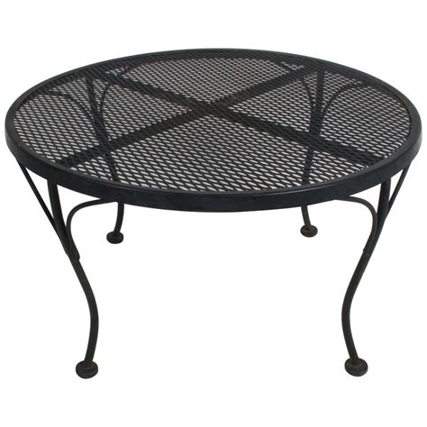 Affordable Black Metal Outdoor Coffee Table