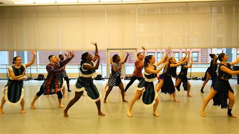 African dance class