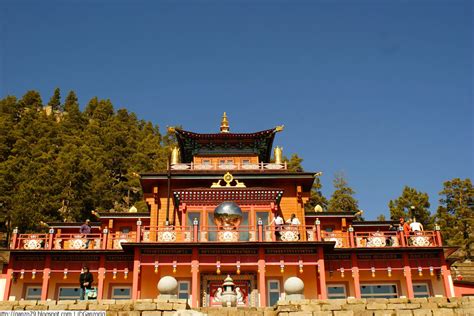 Aglag Buteel monastery