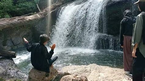 Air Terjun Semaka