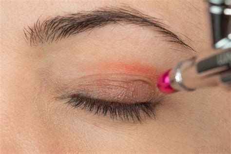 Airbrush Eyeshadow