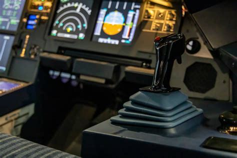 Airbus A320 controls
