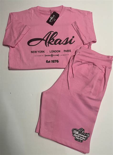 Akasi Clothing