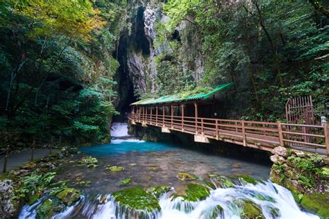 Akiyoshido Cave Tips