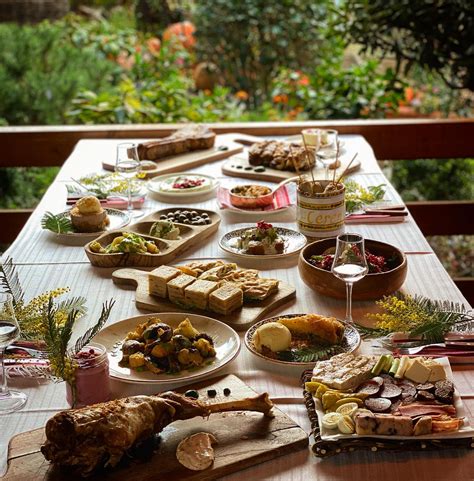 Albanian Dining Experience