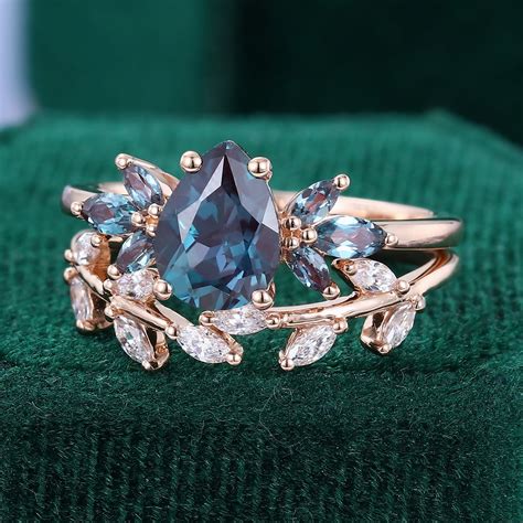Captivate Her Heart with the Finest Alexandrite Wedding Ring - Affordable Prices to Make Your Dream Come True
