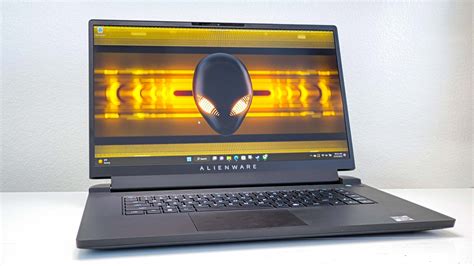 Alienware m17 R5: Two-minute review