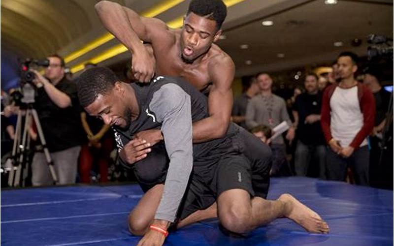 Aljamain Sterling Submission