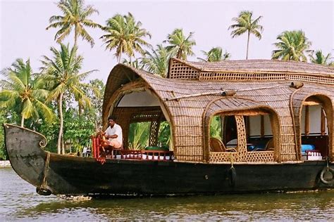 Alleppey Backwaters Houseboat