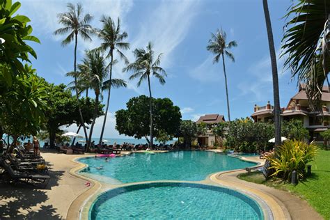 Aloha Resort Koh Samui Pool