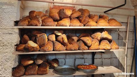 Altamura Bread Serving Suggestions