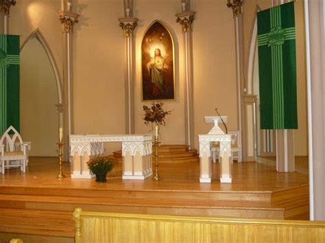 Alternative materials to traditional altar design