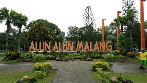Alun-Alun Merdeka Malang