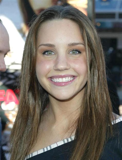 Amanda Bynes Eye Lid
