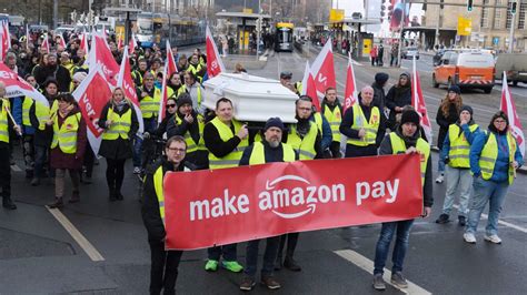 Amazon workers protest