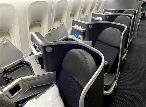 777 Business Class Seats